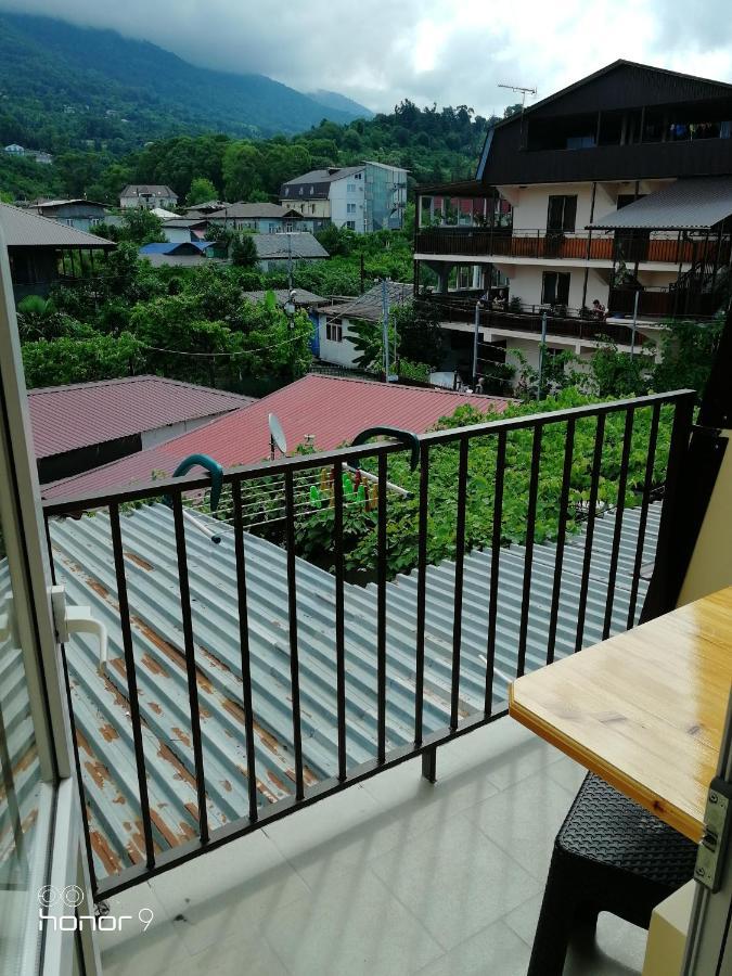 Orhidea Guest House Gagra Exterior foto